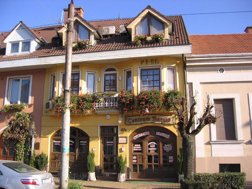 Centrum Panzio Debrecen Eksteriør billede